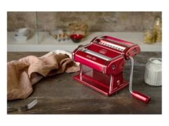Machine à Pâtes - Atlas 150 - Design Rouge - Marcato 6 Machine à Pâtes - Atlas 150 - Design Rouge - Marcato -Meilleur Du Chef Shop machine pates atlas rouge 3 main 650