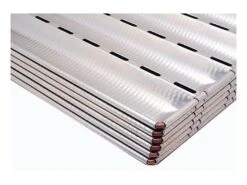 Plaque à Baguette Professionnelle - Alu-Gaufer - 8 Ficelles 60 Cm - Matfer 5 Plaque à Baguette Professionnelle - Alu-Gaufer - 8 Ficelles 60 Cm - Matfer -Meilleur Du Chef Shop plaque alu gaufer600 3 main 650